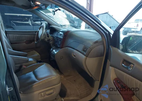 2005 Toyota Sienna Xle z USA, uszkodzony, nr VIN 5TDZA22C45S309031